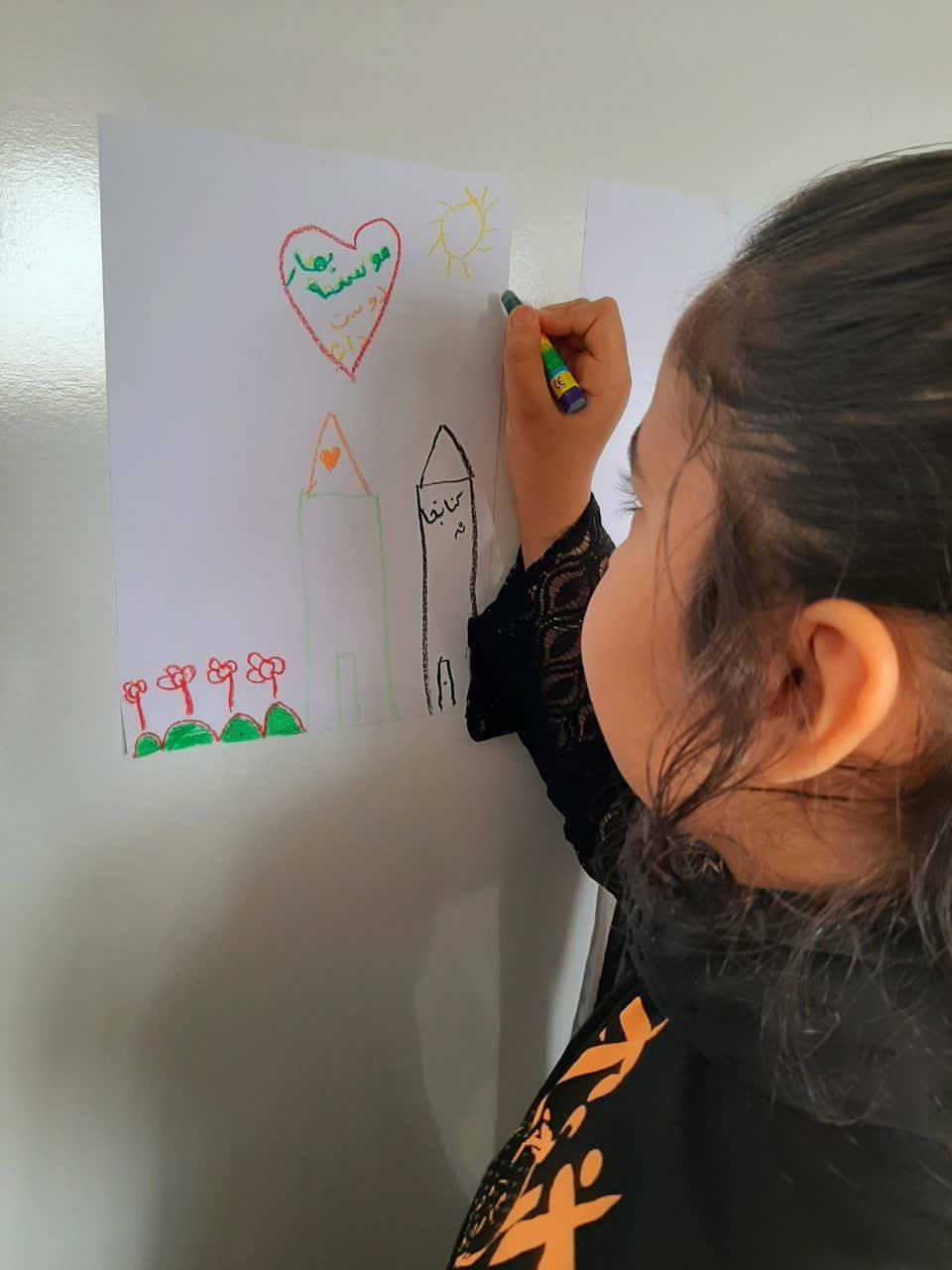 دختر نسیمی از عطر کرامت